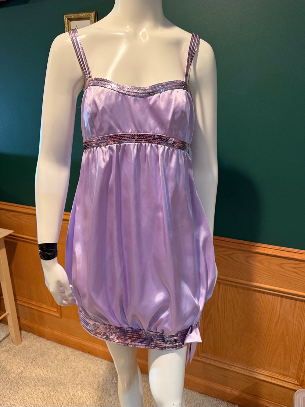 Vintage DE LARU Lilac Satin Bubble Hem Dress.
